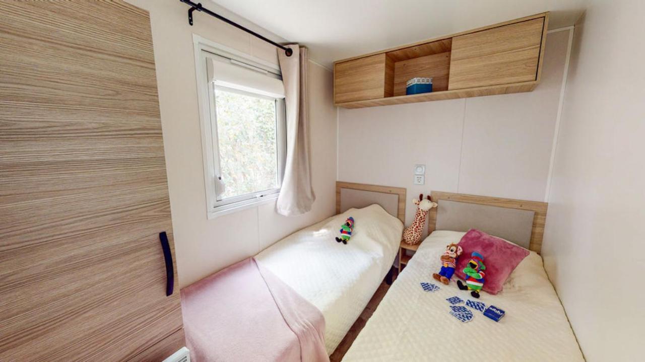 New Jungle Lake - Clim - Wifi - Draps & Serviettes - Bbq - 10' Des Plages Lattes Exteriör bild