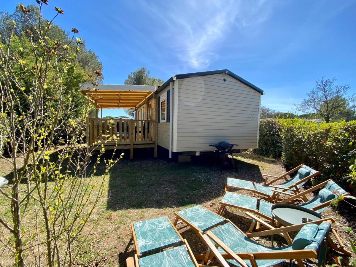 New Jungle Lake - Clim - Wifi - Draps & Serviettes - Bbq - 10' Des Plages Lattes Exteriör bild